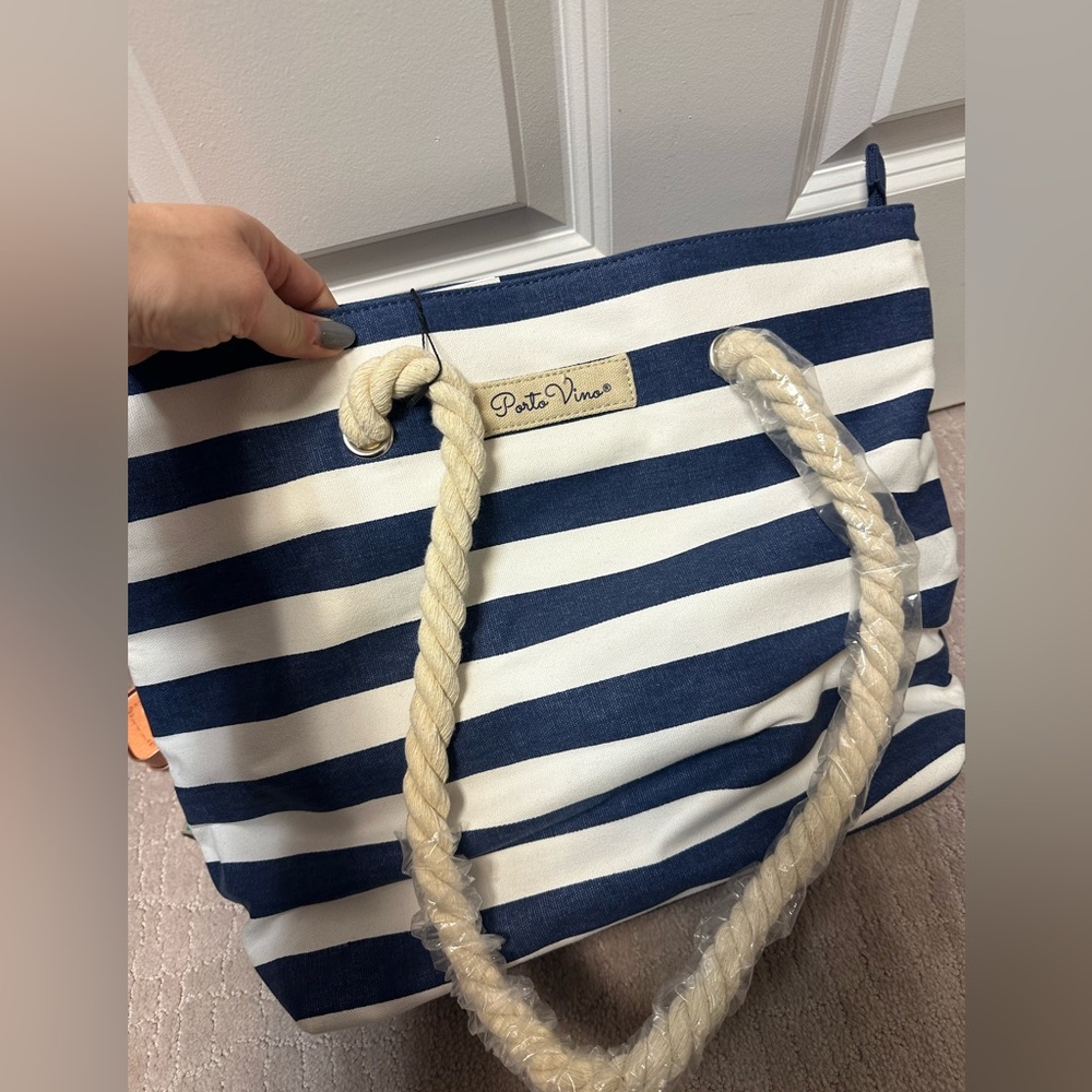Porto Vino wine tote bag - NWT